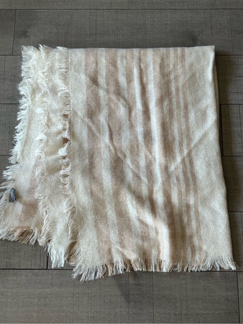 🎀4/$20🎀aerie Striped Fringe Blanket Scarf in Cream and Tan